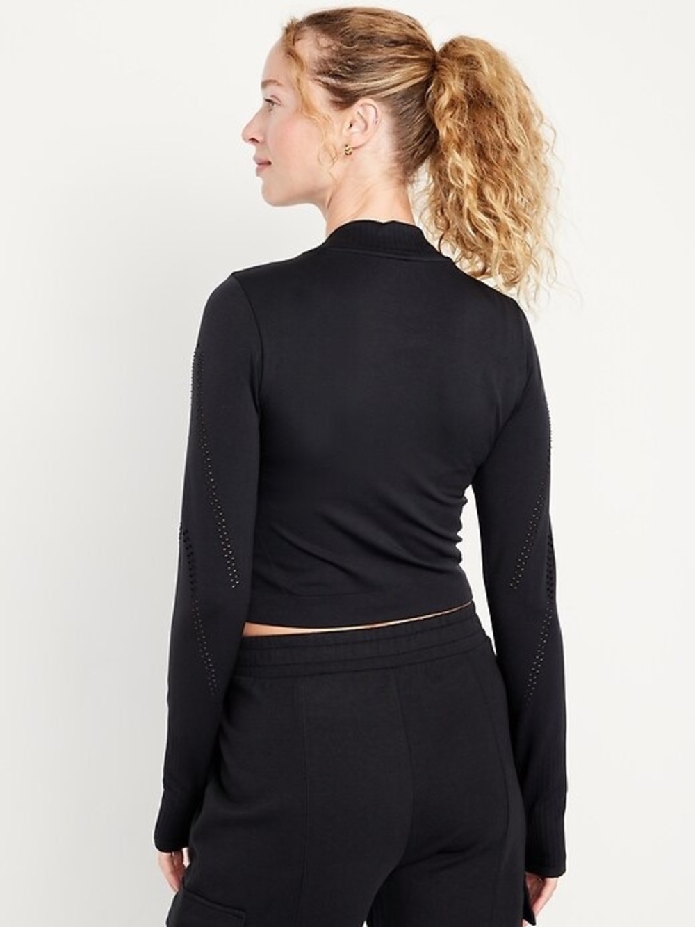 🌼OLD NAVY🌼 Bundle Active Cropped Seamless Workout Top, Size M - Picture 12 of 13